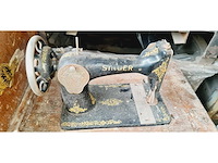 Singer antieke naaimachine - afbeelding 2 van  9