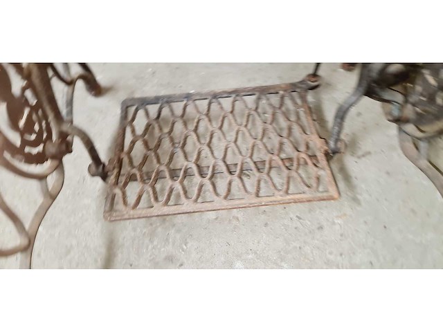 Singer antieke naaimachine - afbeelding 7 van  9