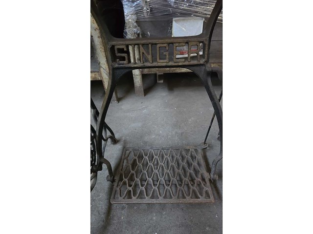 Singer antieke naaimachine - afbeelding 7 van  18