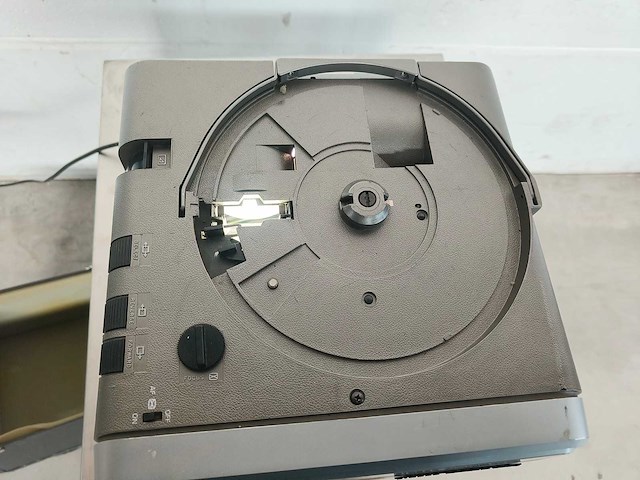 Singer caramate 4000 vintage diaprojector & cassettespeler met koffer - afbeelding 6 van  10