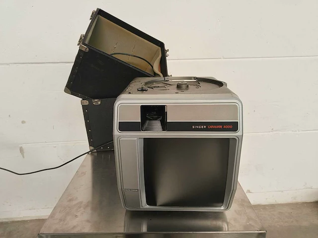 Singer caramate 4000 vintage diaprojector & cassettespeler met koffer - afbeelding 1 van  13