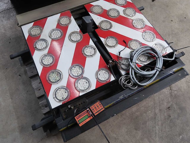 Singnalisation lights - afbeelding 9 van  11
