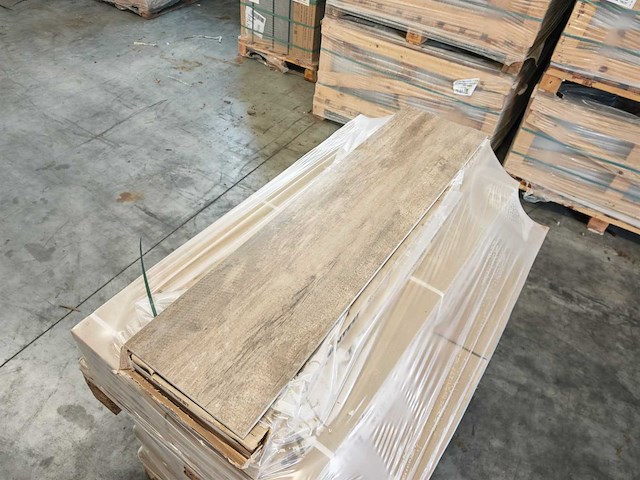 Sintesi timber noce mat vloertegel 30x121 cm 11,62 m² - afbeelding 4 van  6