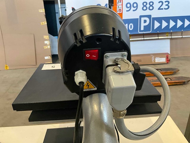 Sisser tas-one textieldrukmachine - afbeelding 2 van  10