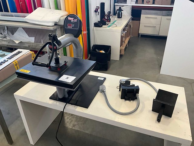 Sisser tas-one textieldrukmachine - afbeelding 1 van  10
