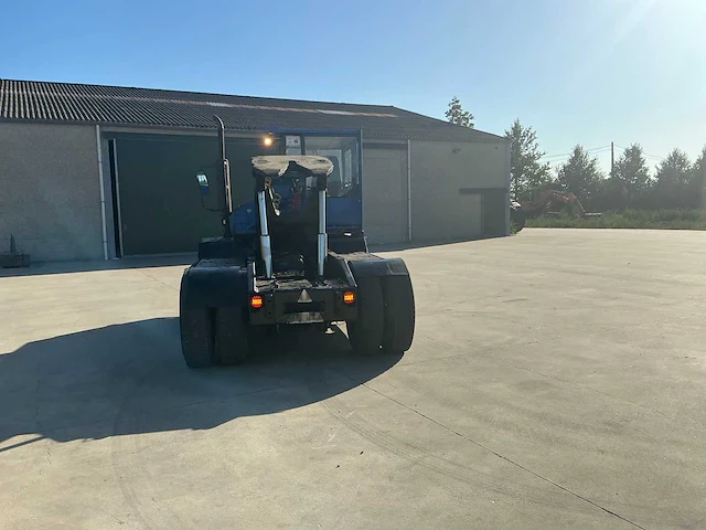 Sisu kalmar tr-160cr 4x4 industriële trekker - afbeelding 14 van  71