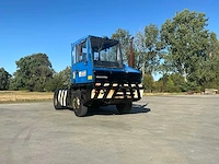 Sisu kalmar tr-160cr 4x4 industriële trekker - afbeelding 12 van  71
