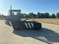 Sisu kalmar tr-160cr 4x4 industriële trekker - afbeelding 20 van  71