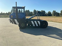 Sisu kalmar tr-160cr 4x4 industriële trekker - afbeelding 21 van  71