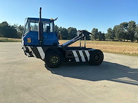 Sisu kalmar tr-160cr 4x4 industriële trekker - afbeelding 22 van  71