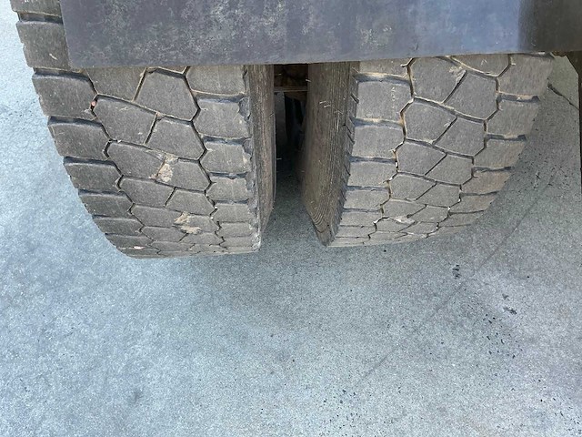 Sisu kalmar tr-160cr 4x4 industriële trekker - afbeelding 54 van  71