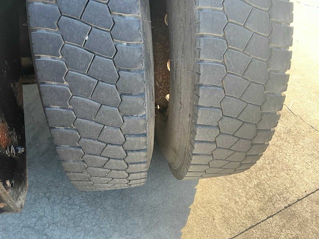 Sisu kalmar tr-160cr 4x4 industriële trekker - afbeelding 55 van  71