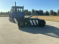 Sisu kalmar tr-160cr 4x4 industriële trekker - afbeelding 20 van  71