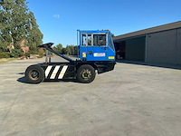 Sisu kalmar tr-160cr 4x4 industriële trekker - afbeelding 1 van  20