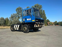 Sisu kalmar tr-160cr 4x4 industriële trekker