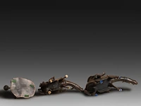 Six japanese champlevé enameled bronzes; three figures, one pair of vases and a censer, 19th/20thc, tallest h 48 cm - afbeelding 5 van  5