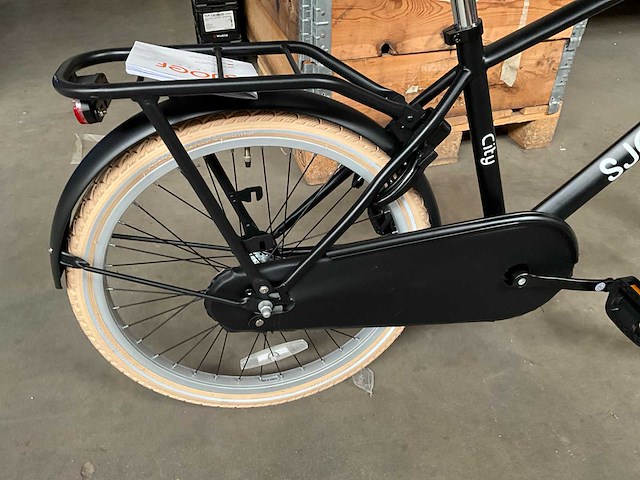 Sjoef city kinderfiets 22 inch mat zwart - afbeelding 7 van  9
