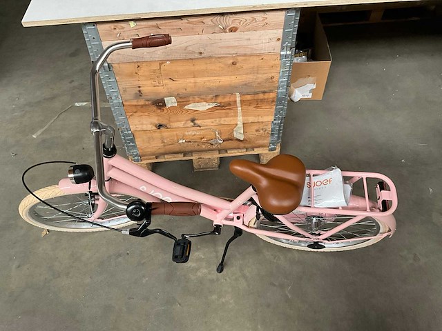 Sjoef city kinderfiets 22 inch roze - afbeelding 4 van  9