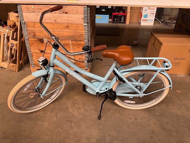 Sjoef city kinderfiets blauw 24 inch - afbeelding 1 van  12
