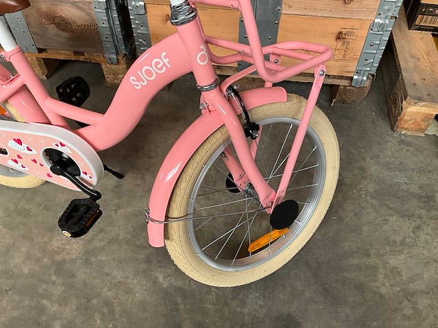 Sjoef classic girl kinderfiets met zijwieltjes 18 inch - afbeelding 1 van  1