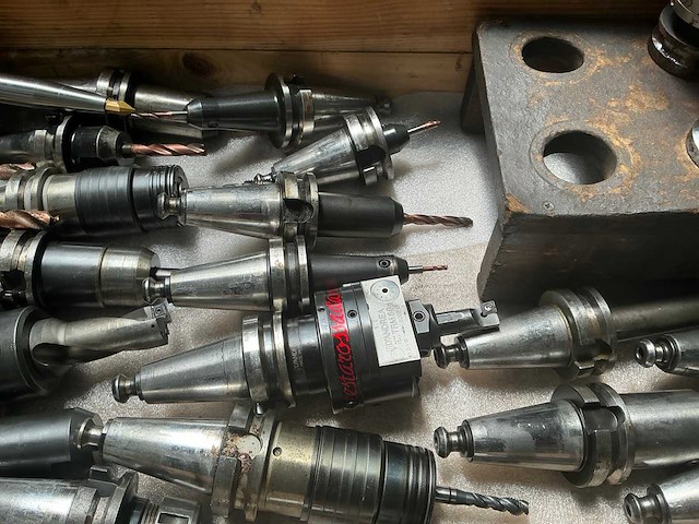 Sk40 gereedschapshouder met boor / frees (70x) - afbeelding 2 van  15