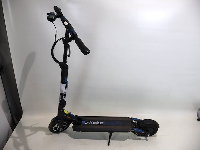 Skate flash - afbeelding 2 van  7