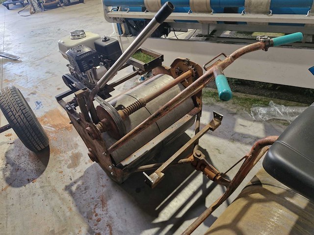 Skid steer mini loader - skidder - afbeelding 4 van  12