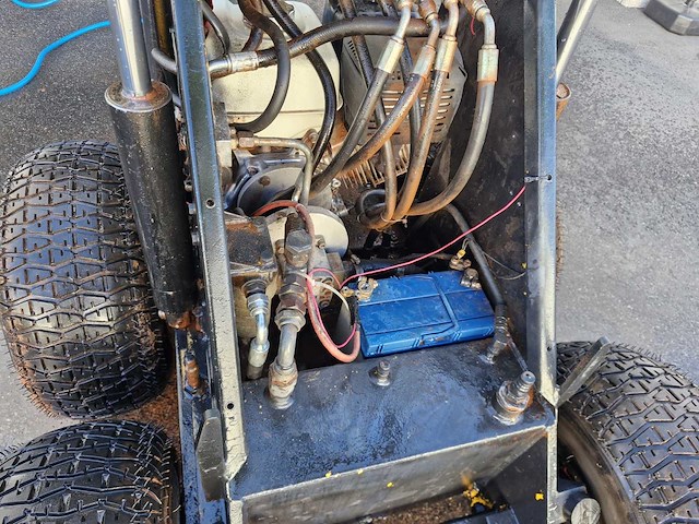 Skid steer mini loader - skidder - afbeelding 5 van  12