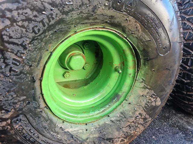 Skidder - afbeelding 9 van  12