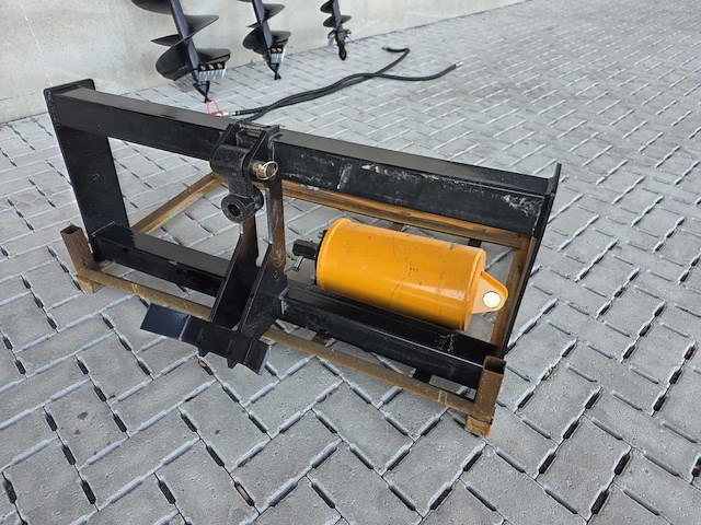 Skidsteer grondboor (3x) - afbeelding 2 van  7