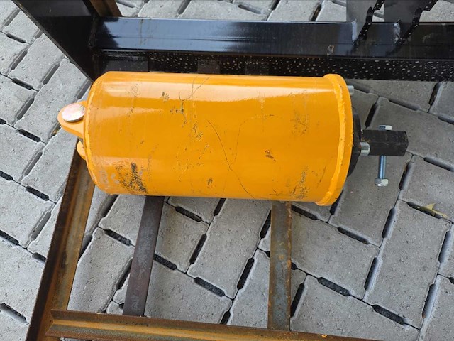 Skidsteer grondboor (3x) - afbeelding 3 van  7