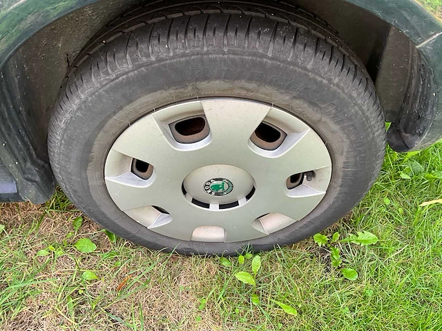 Skoda - 2003 - fabia - fabia - personenauto - afbeelding 25 van  26