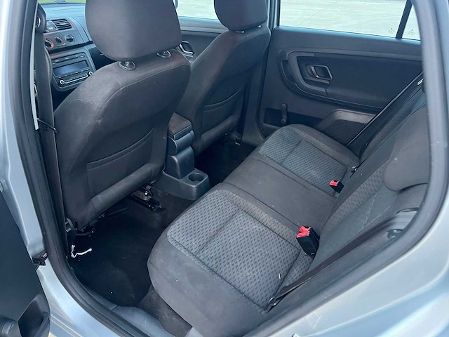 Skoda - 2012 - fabia - personenauto - afbeelding 15 van  19