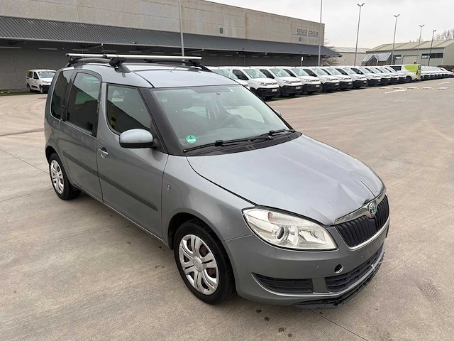 Skoda - 2012 - roomster - personenauto - afbeelding 2 van  20