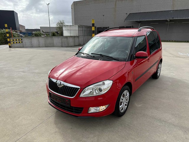 Skoda - 2013 - roomster - personenauto - afbeelding 25 van  28