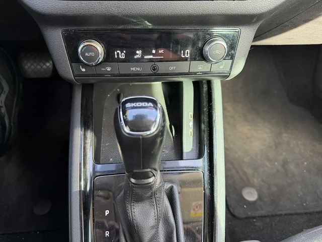 Skoda - 2020 - kamiq 1.0 tsi (dsg automaat) - tsi - personenauto - afbeelding 10 van  40