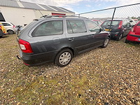 Skoda - octavia combi - 1.2 tsi ambition - car - 2011 - afbeelding 10 van  12