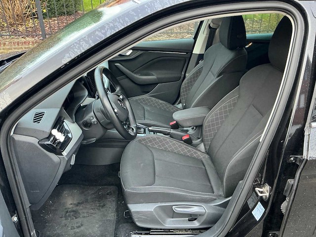 Skoda - scala - car - 2021 - afbeelding 7 van  38