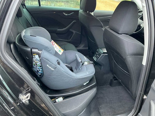 Skoda - scala - car - 2021 - afbeelding 20 van  38