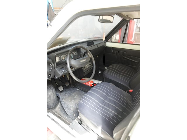 Skoda 105 - afbeelding 10 van  14