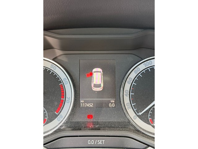 Skoda 3t - afbeelding 7 van  24