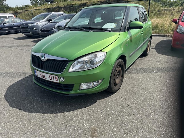 Skoda fabia 1.2 cr tdi ambiente dpf 75, 2011 - afbeelding 1 van  26