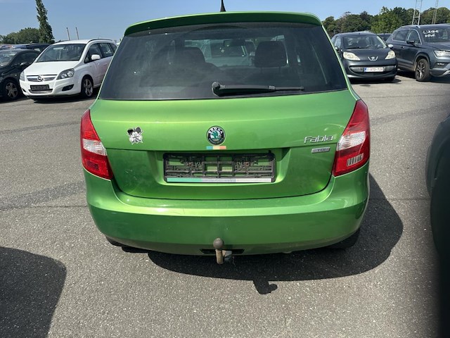 Skoda fabia 1.2 cr tdi ambiente dpf 75, 2011 - afbeelding 22 van  26