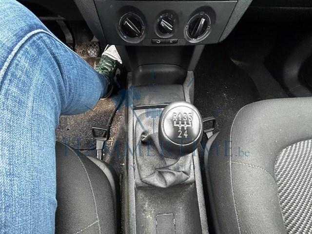 Skoda fabia 1.2i 12v ambiente, 2005 - afbeelding 4 van  24