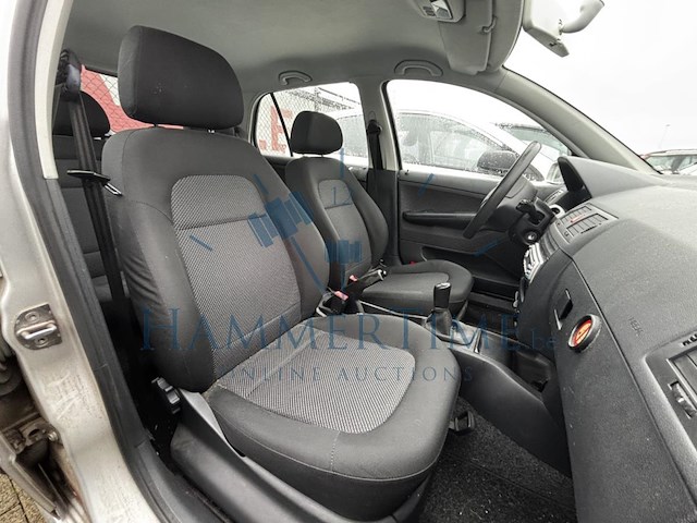 Skoda fabia 1.2i 12v ambiente, 2005 - afbeelding 13 van  24