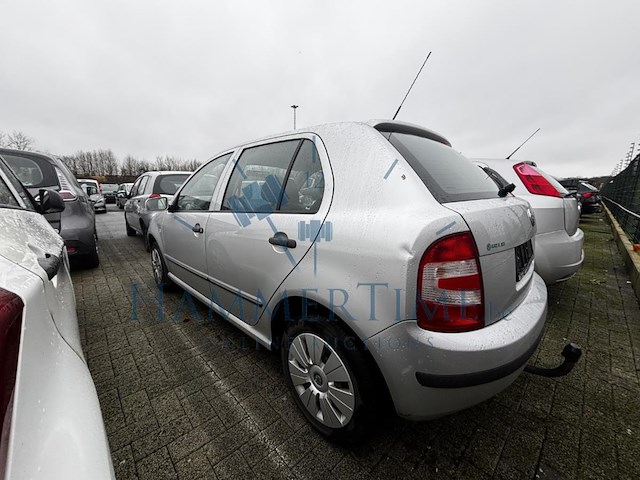 Skoda fabia 1.2i 12v ambiente, 2005 - afbeelding 21 van  24