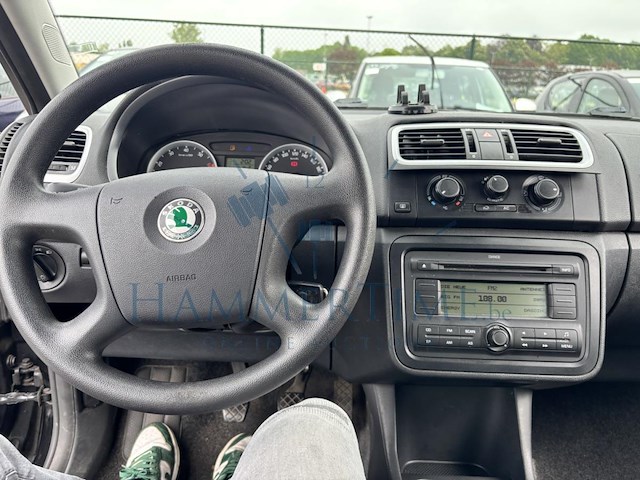 Skoda fabia 1.2i ambiente, 2009 - afbeelding 6 van  40