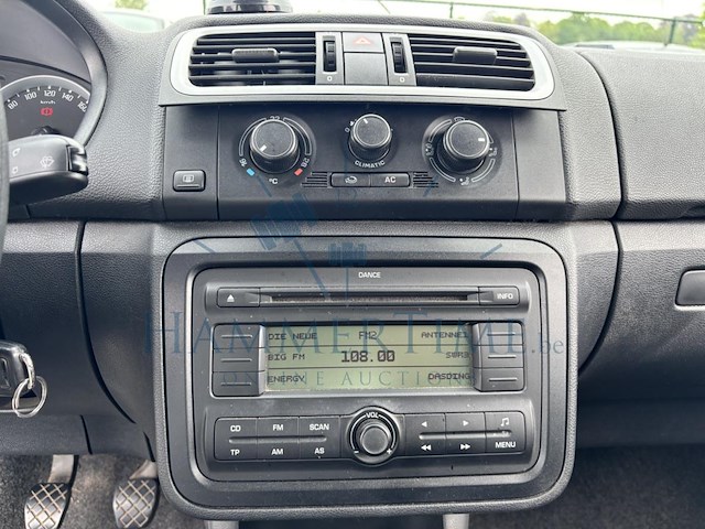 Skoda fabia 1.2i ambiente, 2009 - afbeelding 7 van  40