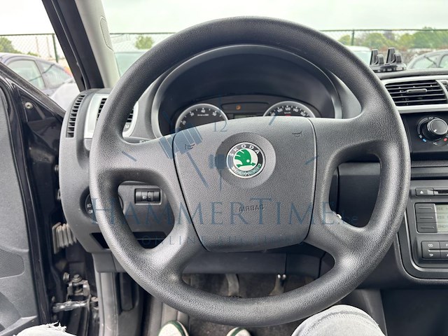 Skoda fabia 1.2i ambiente, 2009 - afbeelding 10 van  40