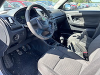 Skoda fabia 1.2i ambiente, 2011 - afbeelding 3 van  42